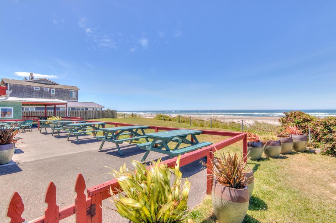 On The Rocks Villa Rockaway Beach Exteriör bild